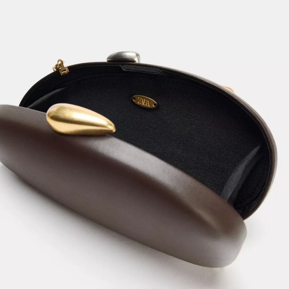 NWT ZARA METALLIC CLOSURE CLUTCH
